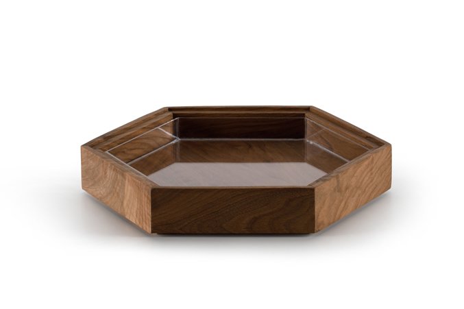 Honeycomb Riser Presentation Wood / Walnut / 3318
